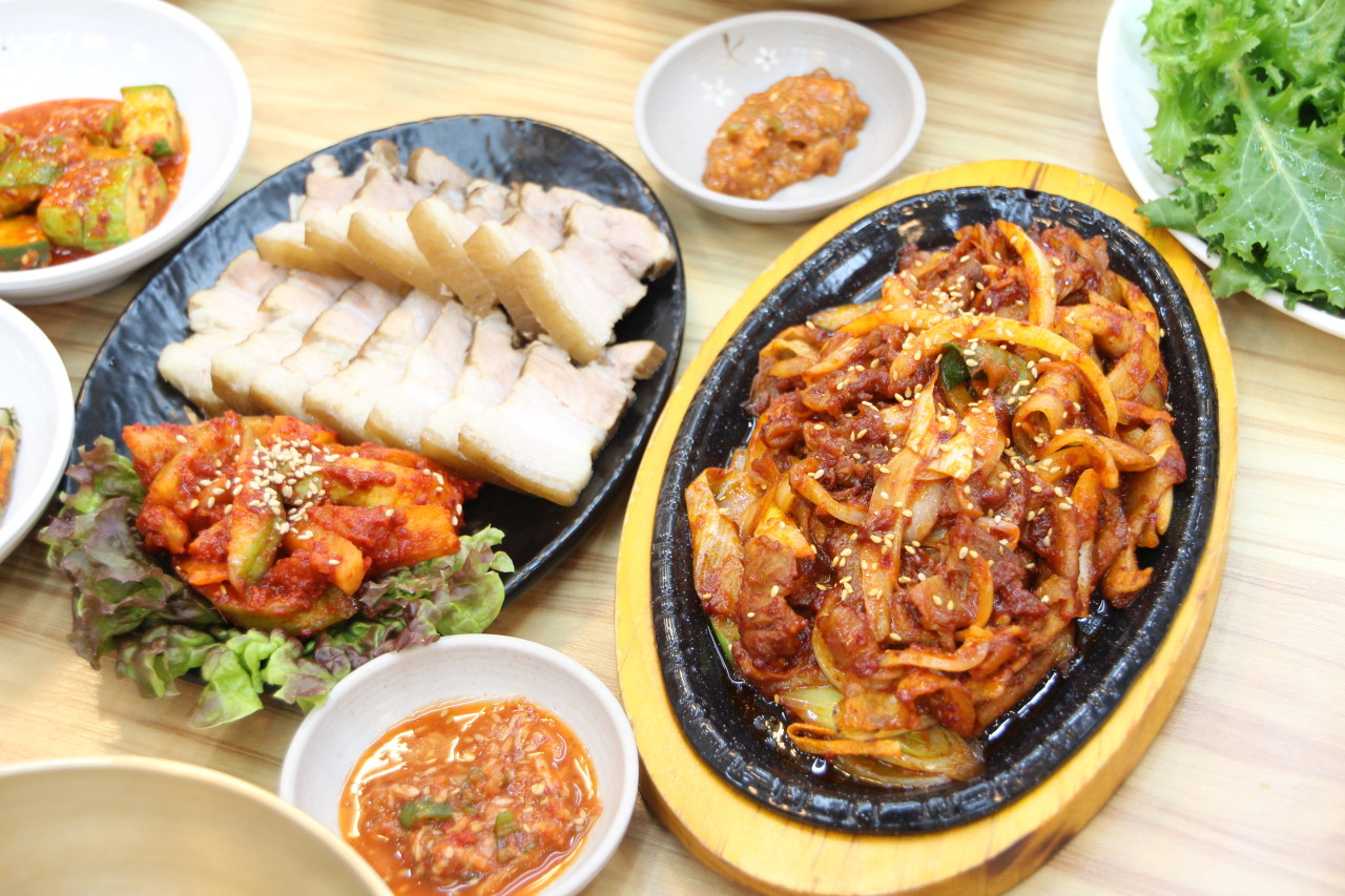 청국장과보리밥