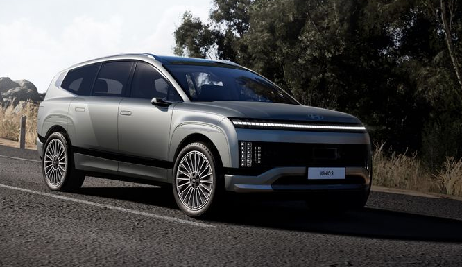 아이오닉 9에 관한 사진