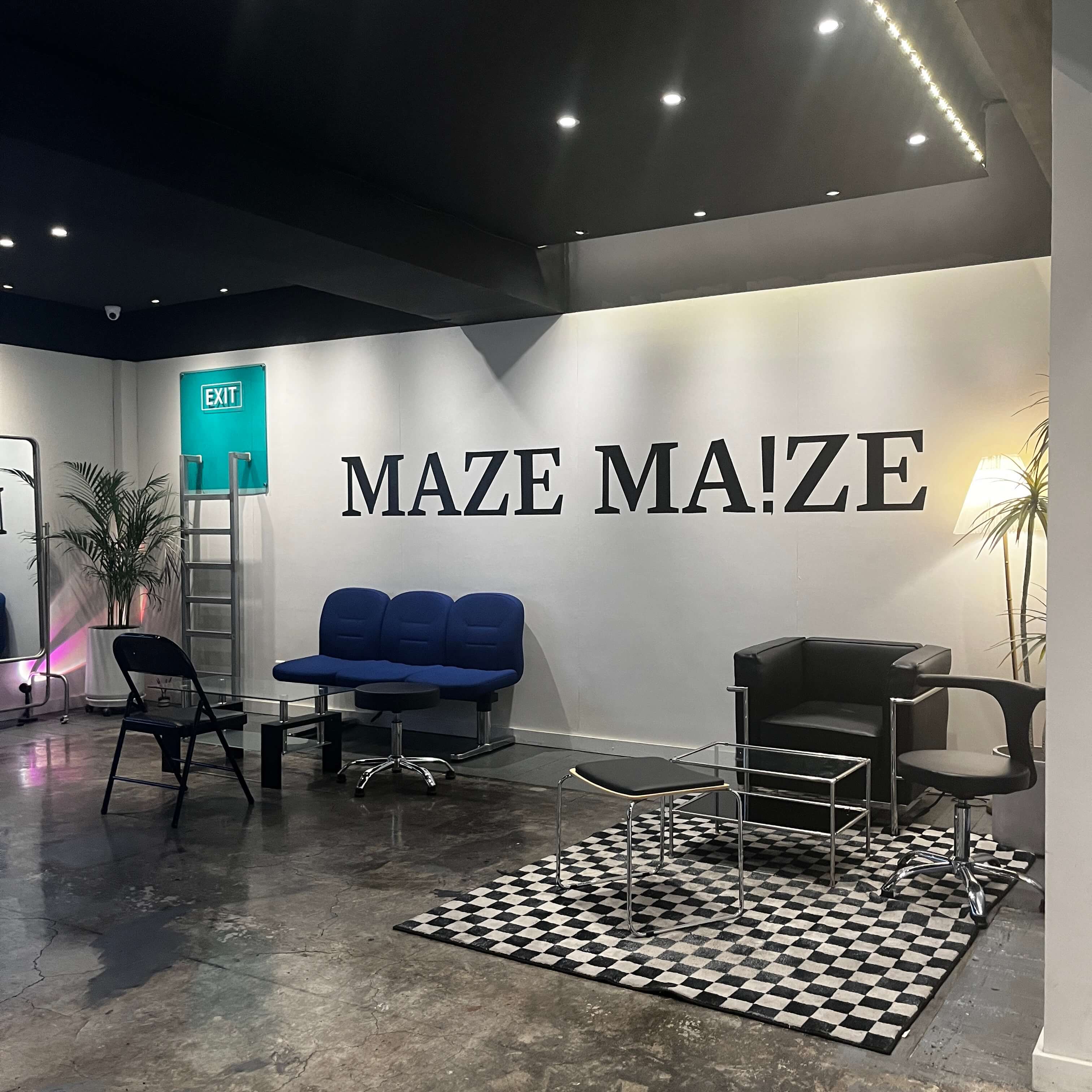 메이즈메이즈 내부