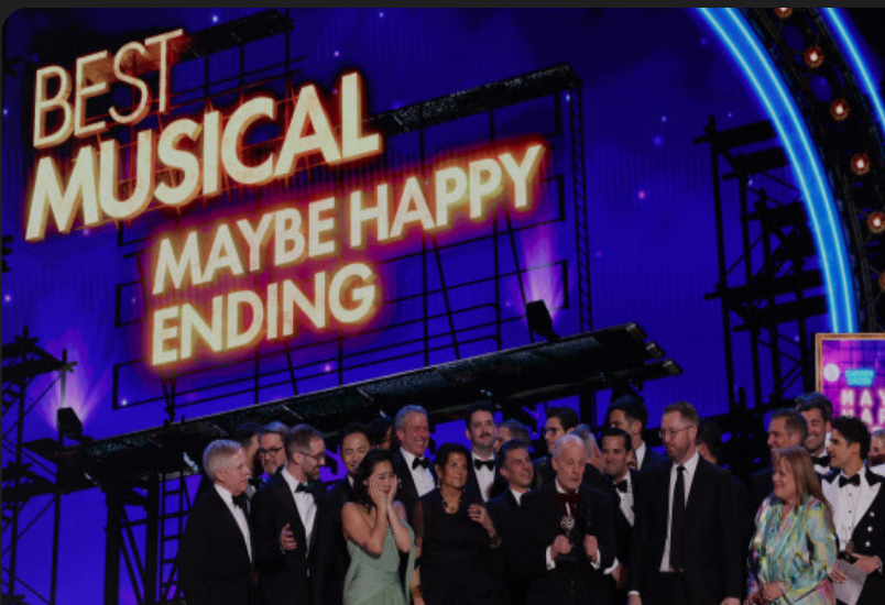 '어쩌면 해피엔딩' 토니상 6관왕