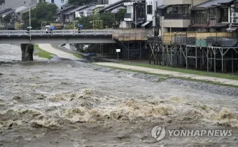 일본 장마 기간 지역별 도쿄 오사카 후쿠오카 오키나와 훗카이도 완벽 여행 정보_20