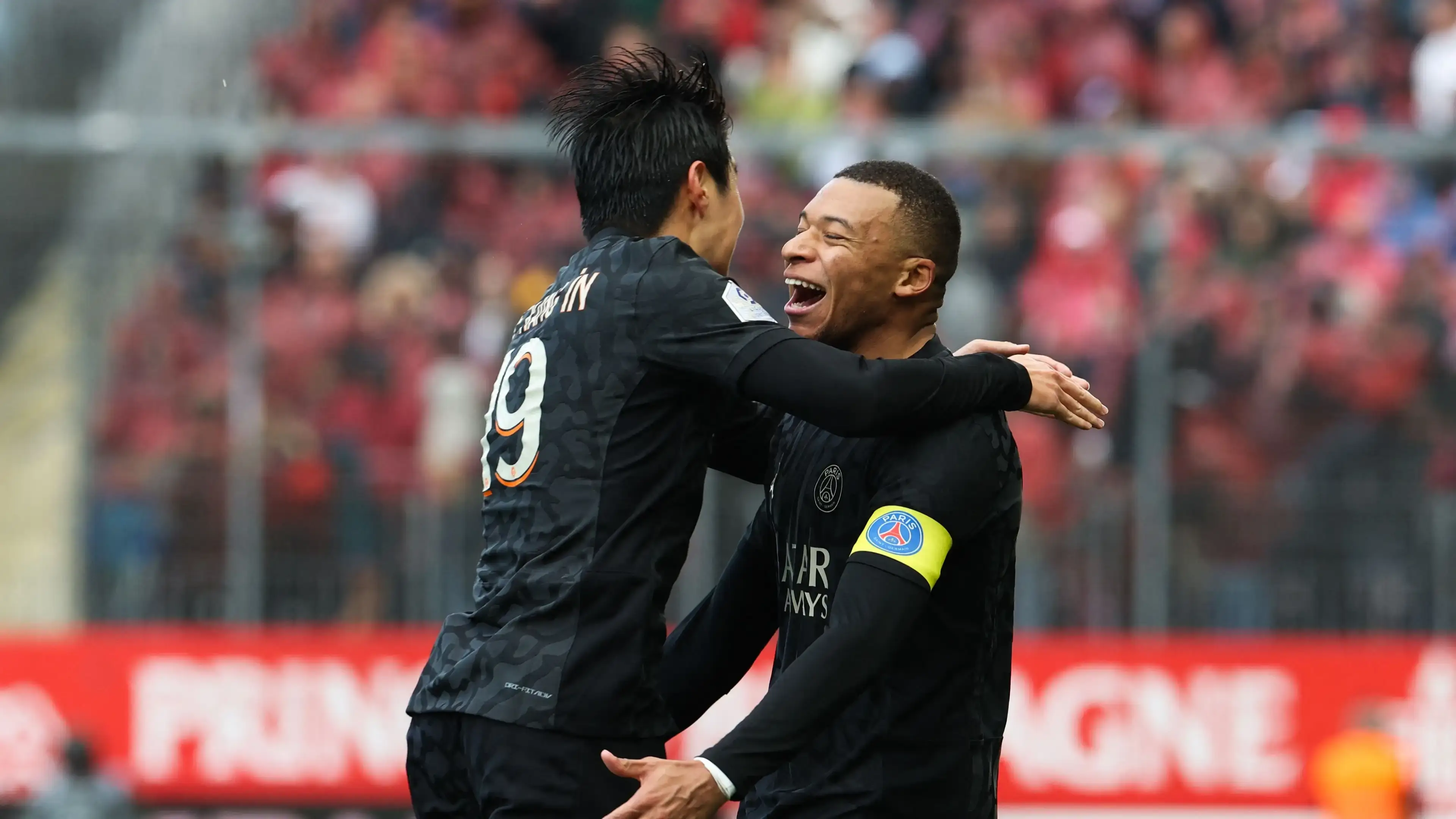 챔피언스리그 16강 플레이오프 1차전 브레스트 PSG