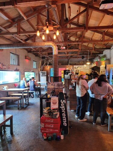 스모크하우스인구억