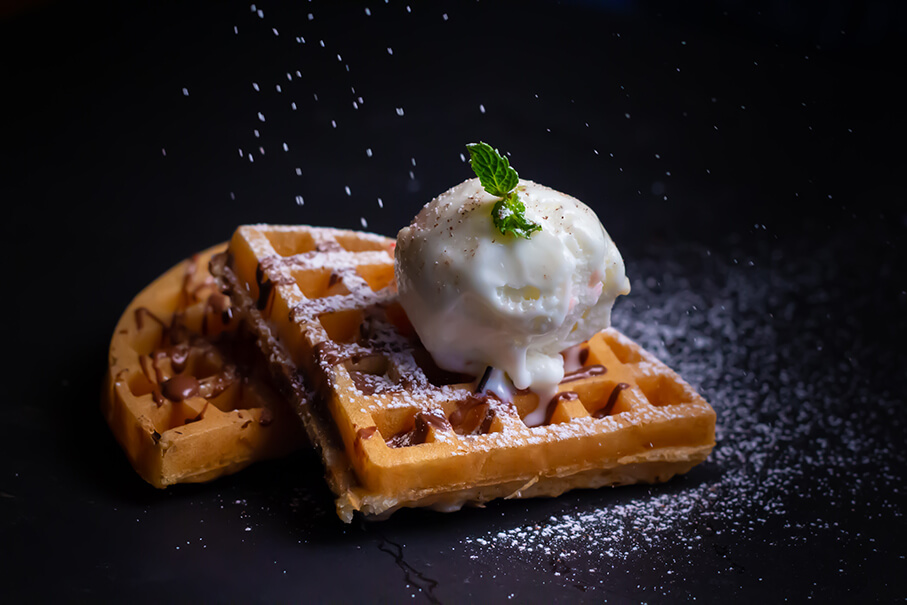 waffle krumkake 크럼케이크 크룸케이크 와플 원뿔 와플 노르웨이 유럽 디저트 dessert stroopwafel 스트롭와플 스트로프와플 스트로프와펄