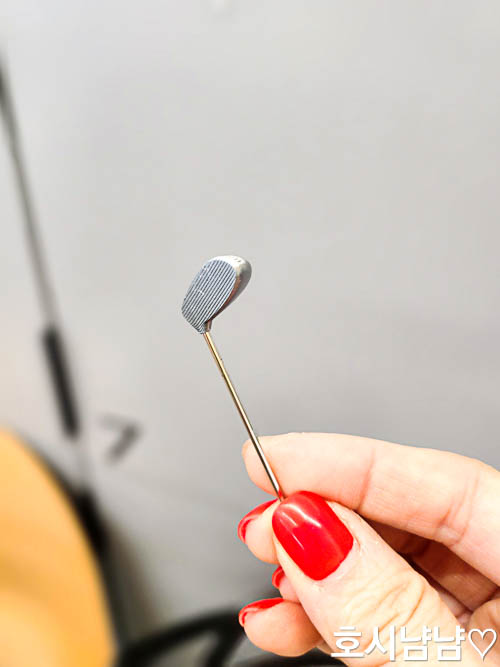 골프채 손잡이 질감 똑같이 제작된 사진