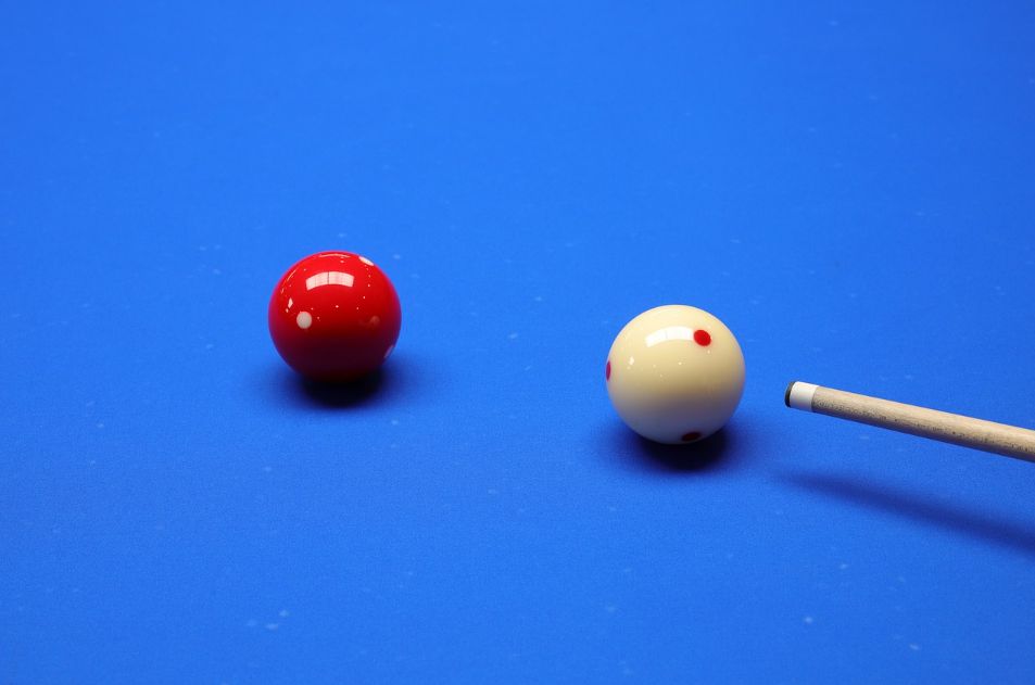 당구 큐대 고르는 방법 (+무게 및 특징)