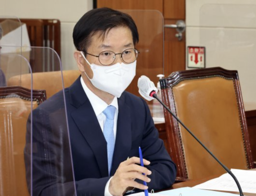 이정식 장관 의혹 논란