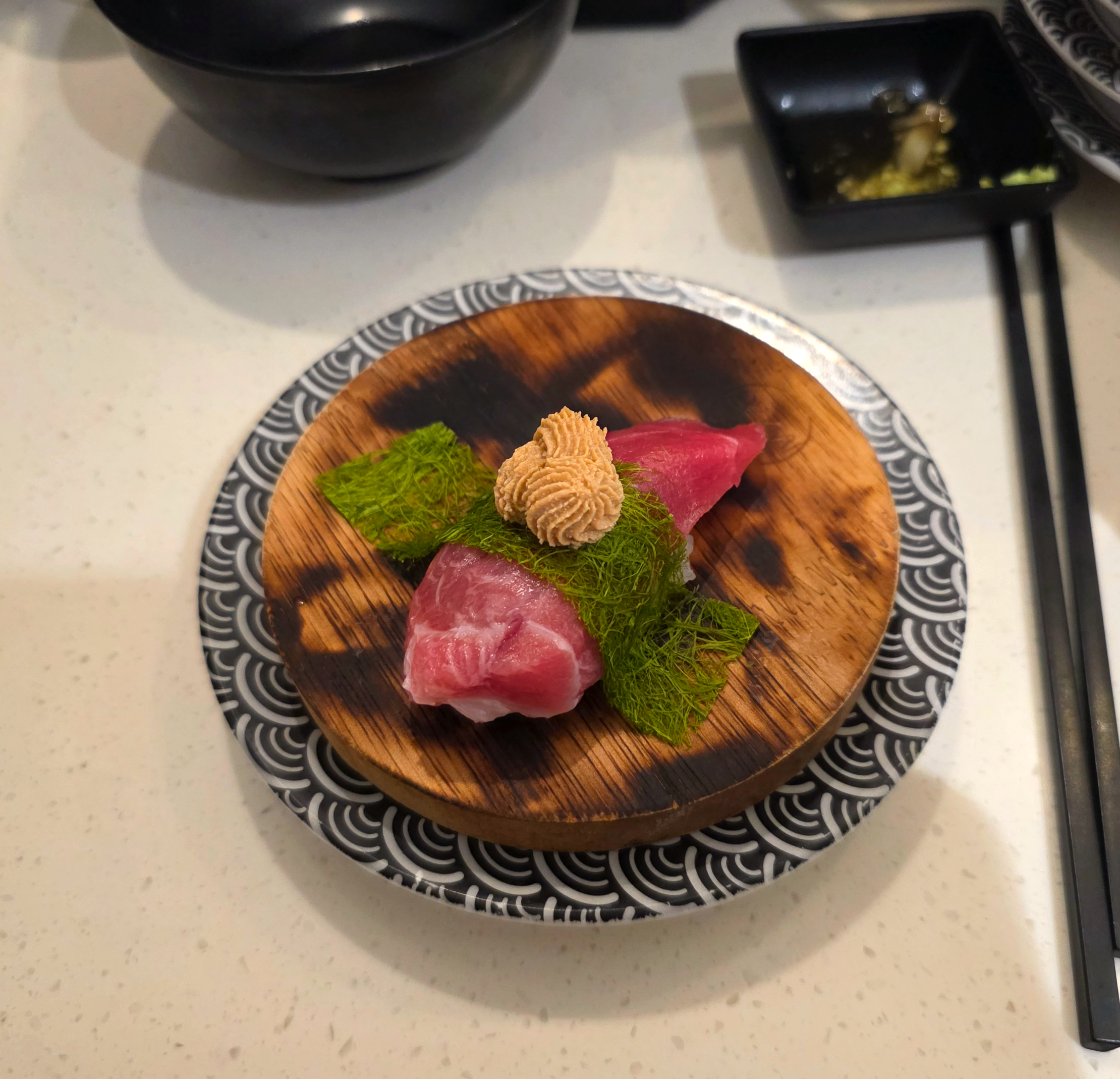 압구정회전초밥음뜸스시