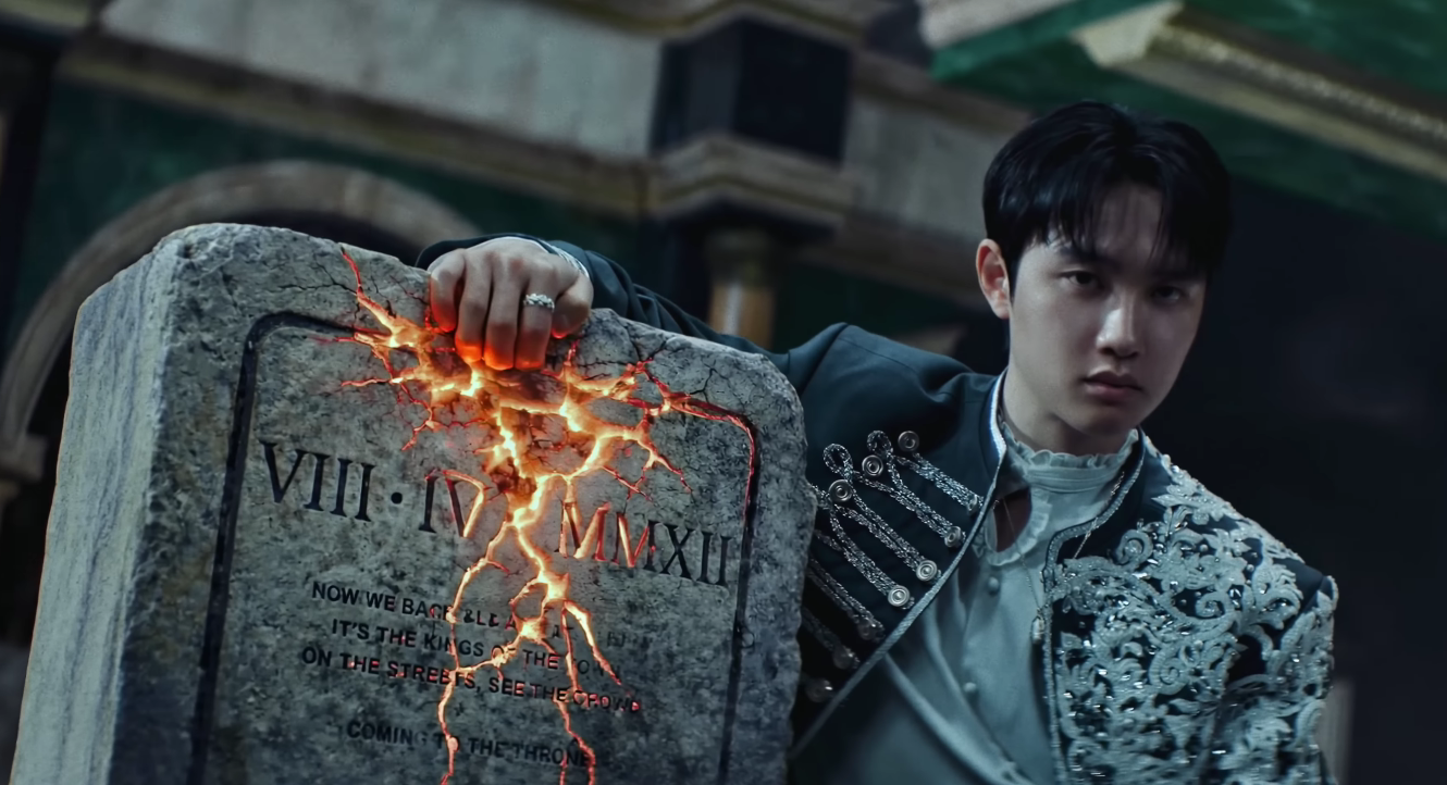 EXO Crown REVERXE (정규 8집)