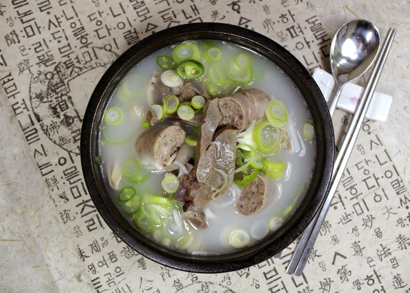 돼지국밥 사진