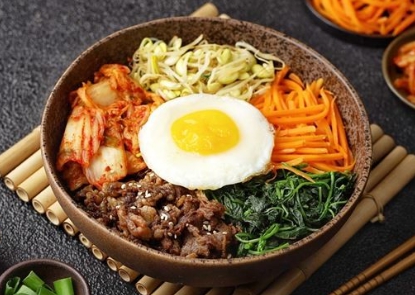 한국의 분식 비빔밥