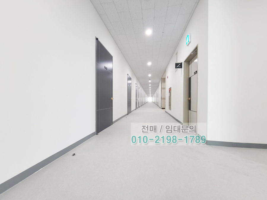우성테크노파크 수원정자 섹션오피스 통로 사진