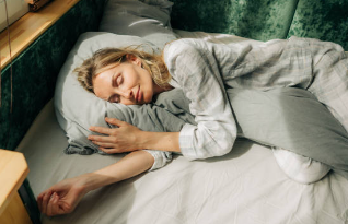 코골이에 좋은 자세