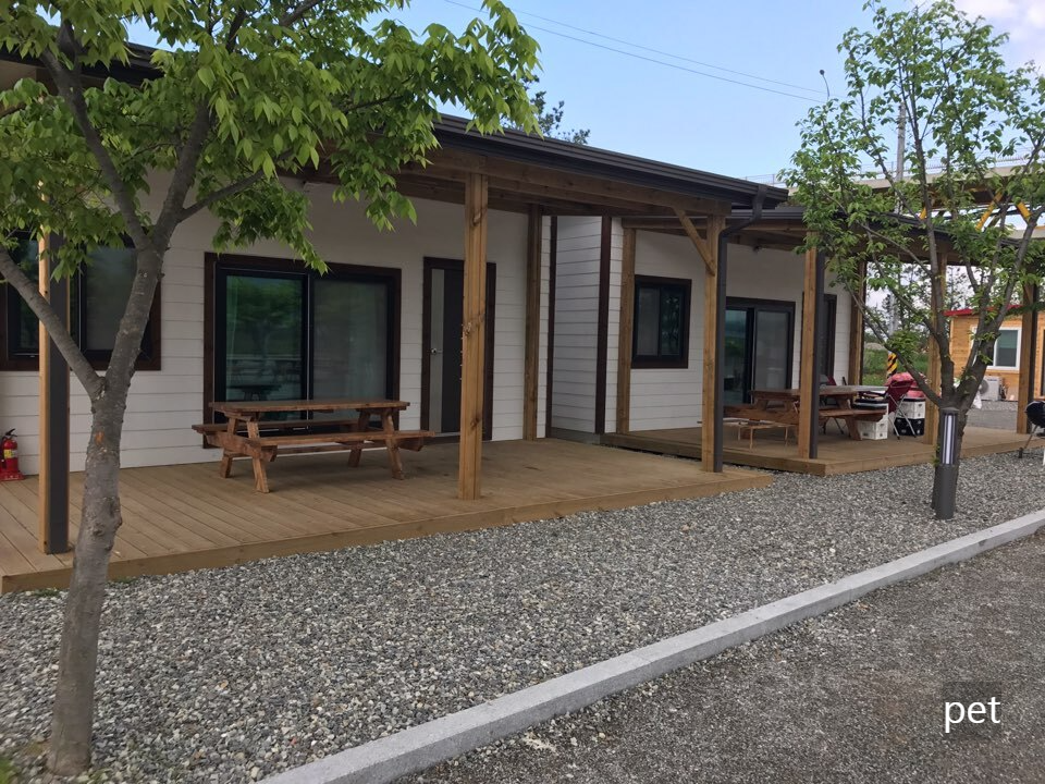 경기-연천-캠핑브릿지캠핑장-예약-방법-애견-동반-가격-주소-시간-후기