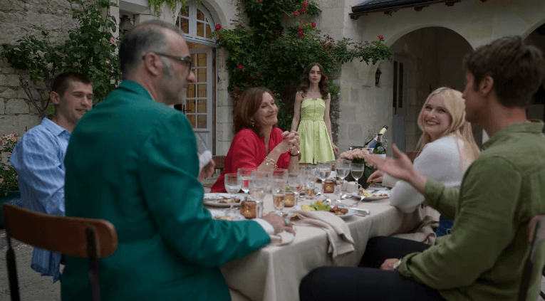 에밀리-파리에-가다-시즌2-8화