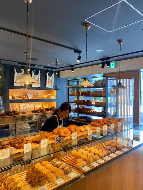 도쿄-시부야-365-DAYS-베이커리-2