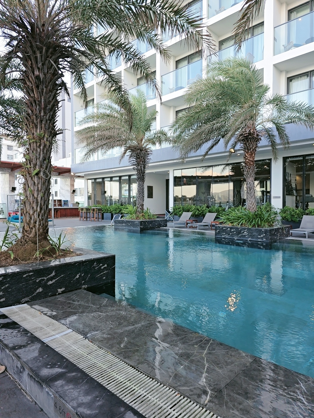 시타딘 베이프런트 나트랑 호텔 풀장 이미지