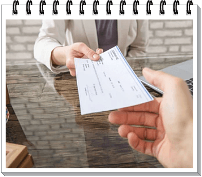 월급-받는-모습