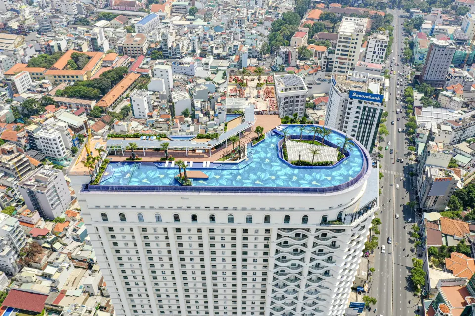 La Vela Saigon Hotel 