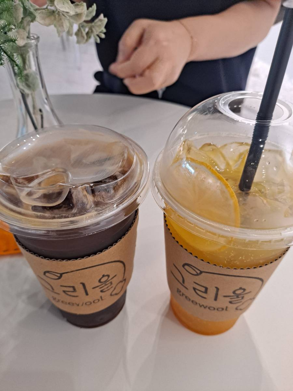 그리울카페 음료 2잔
