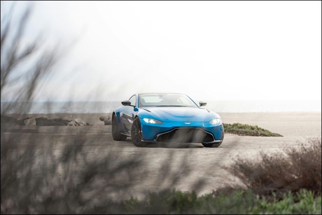 애스턴마틴 밴티지 알아본다면