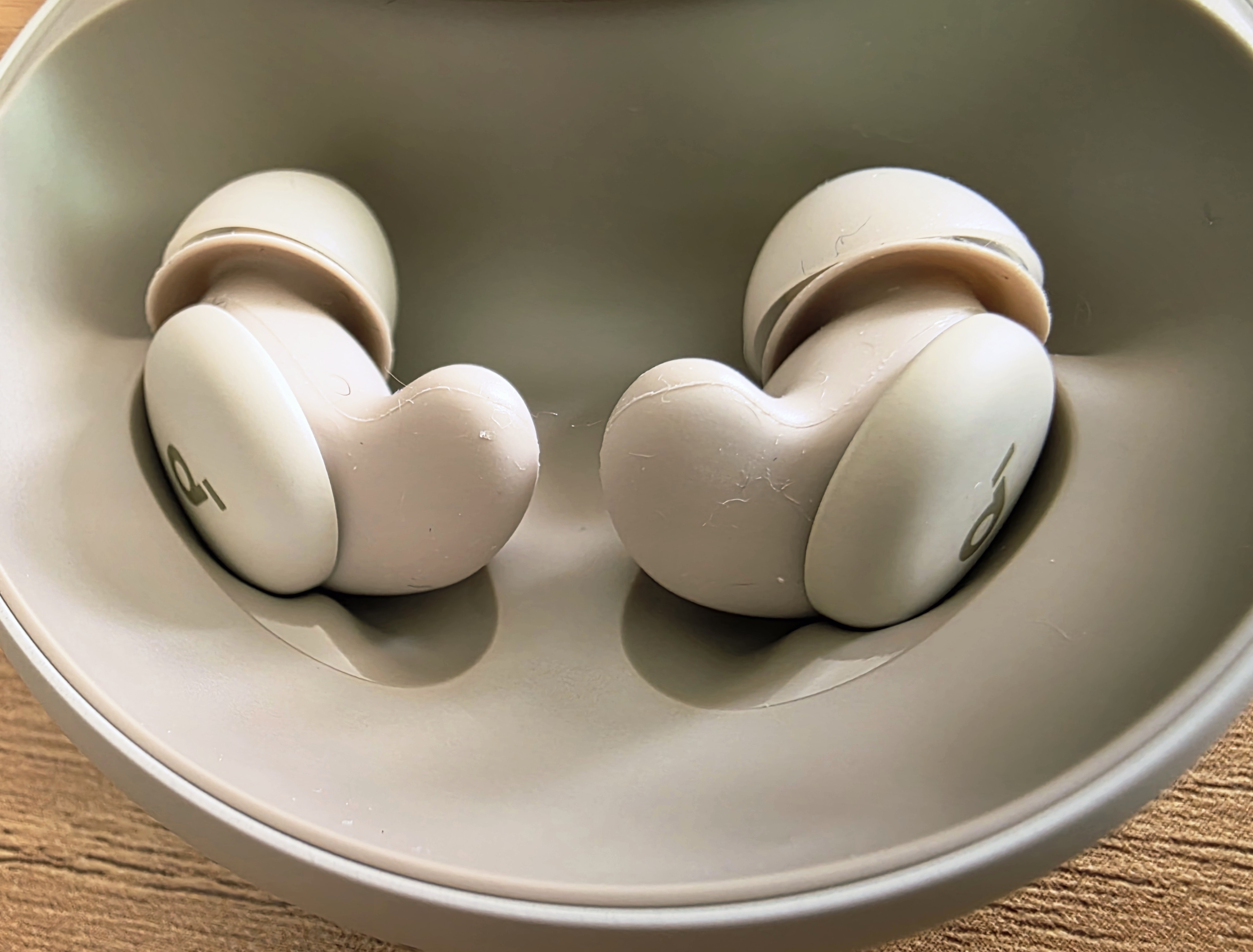 차분한-색상이-마음에-듭니다.