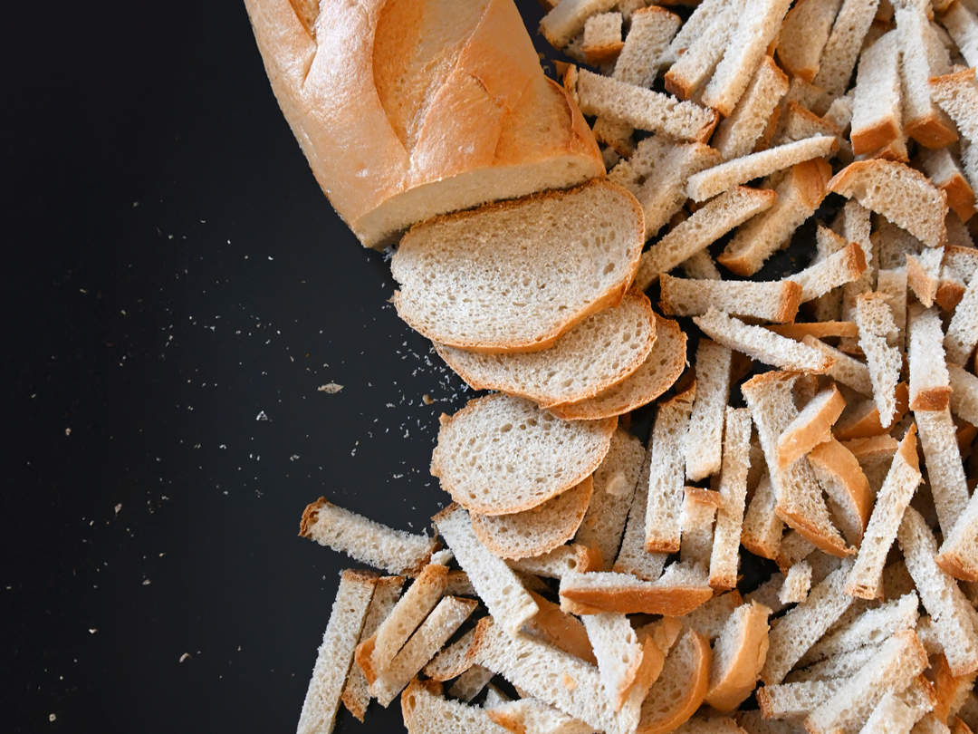 25년 8월 4일 말씀 카드 성경구절 : 그들을 보낼 필요가 없다. 너희가 그들에게 먹을 것을 주어라. (마태 14,16)