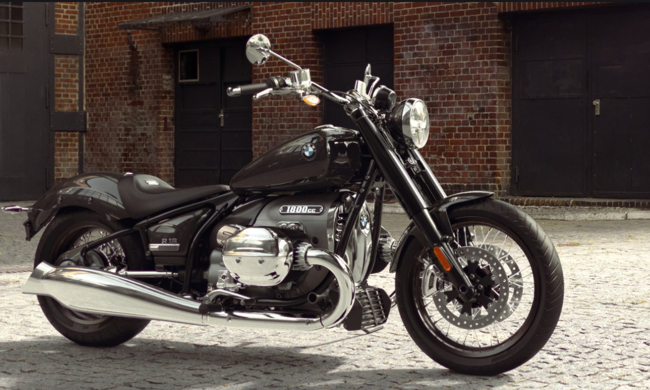 BMW R18