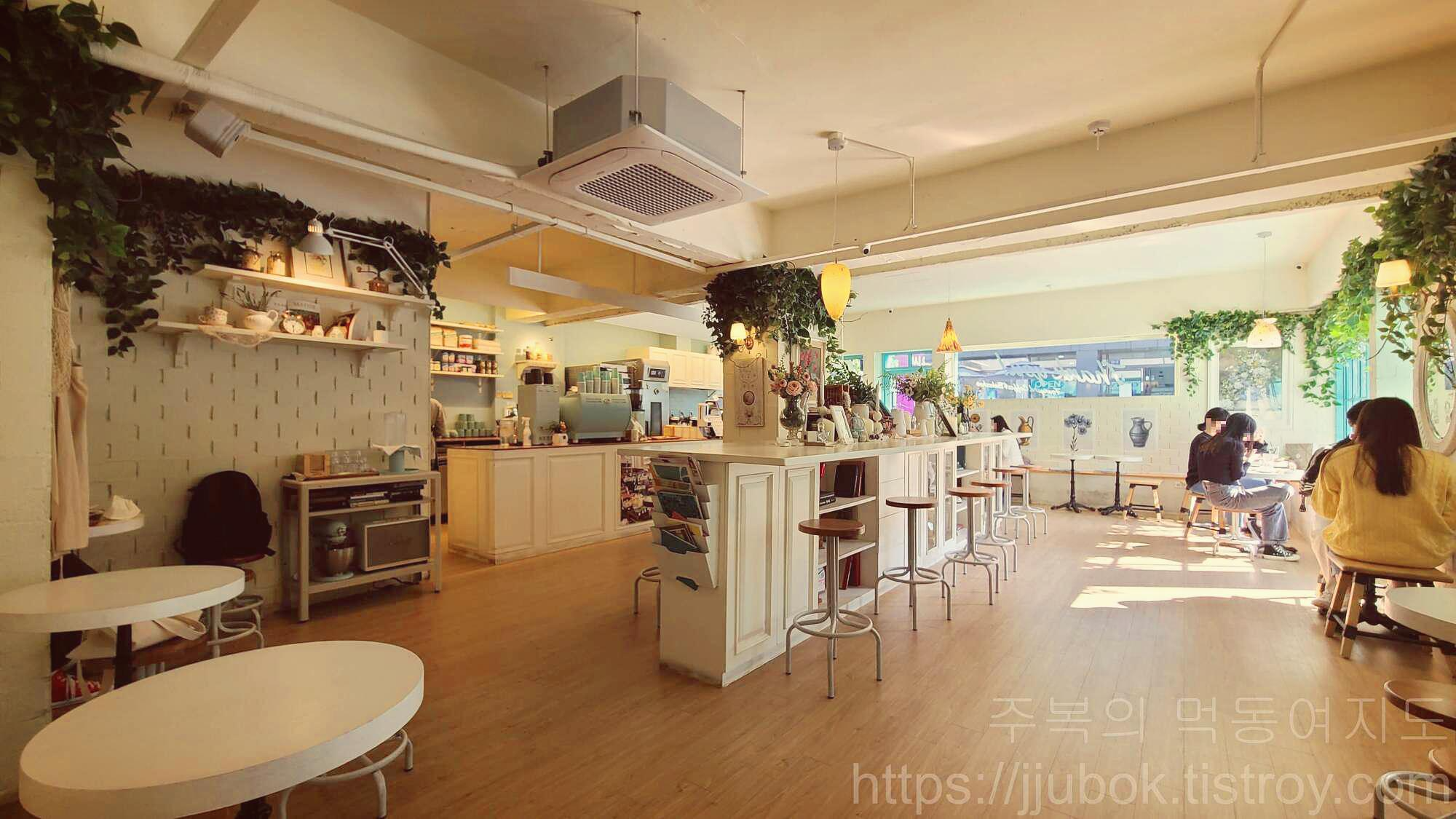 79파운야드(FOUNYARD)-구월로데오점-인테리어-분위기-2