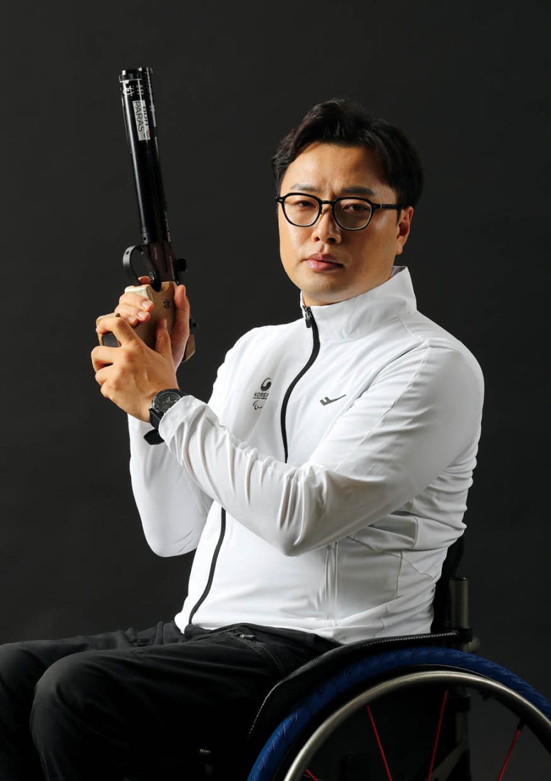 2024 파리 패럴림픽 대회 장애인 사격 한국 국가대표 선수단 명단(김정남 박동안 박세균 박진호 서훈태 심영집 이철재 조정두 김연미 박명순 이유정 이윤리)