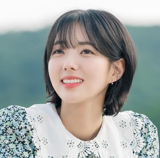 채수빈 프로필