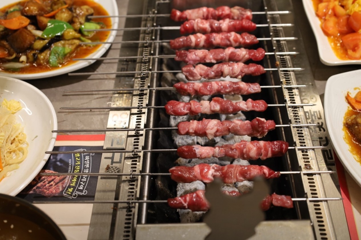 신중동역 양꼬치·양다리구이 전문, 부천 최고의 양고기 맛집 추천