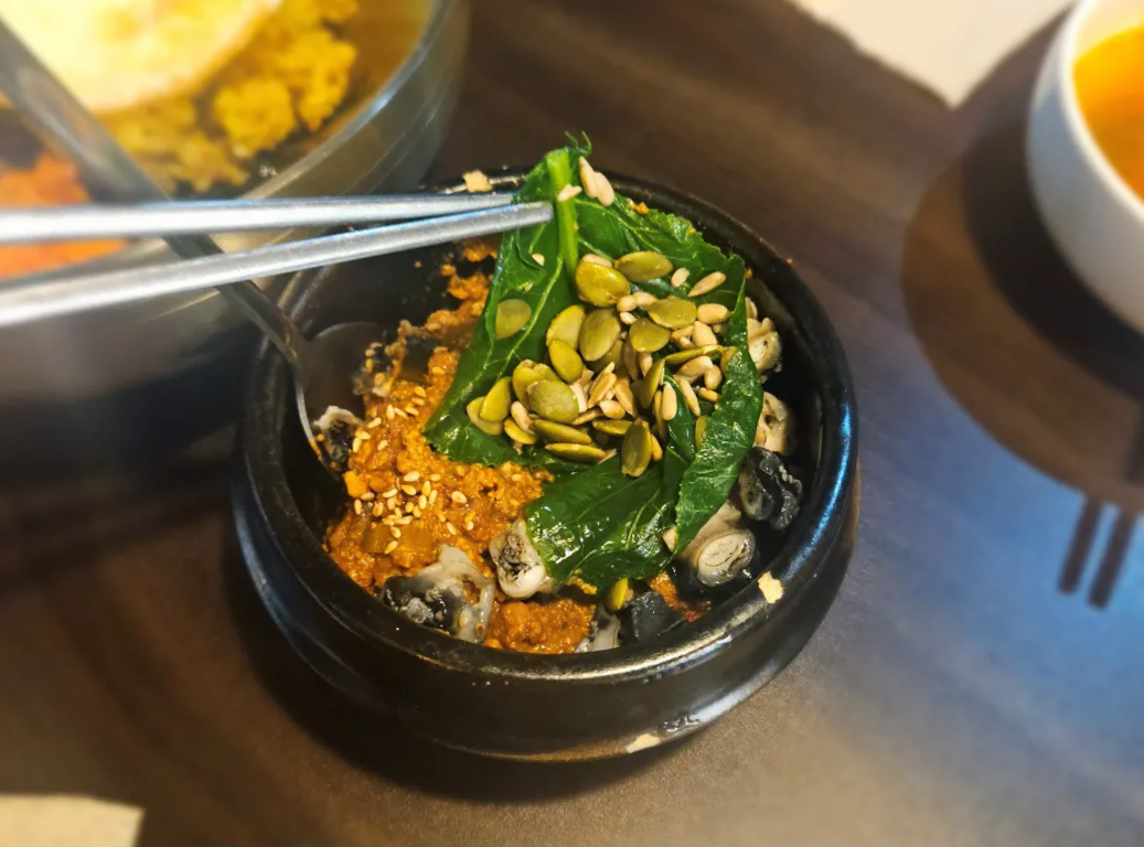 강서구-마곡동-소복집-우렁-강된장-씨앗