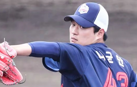 나균안 야구선수 프로필 나이 고향 학력 연봉 와이프 인스타 