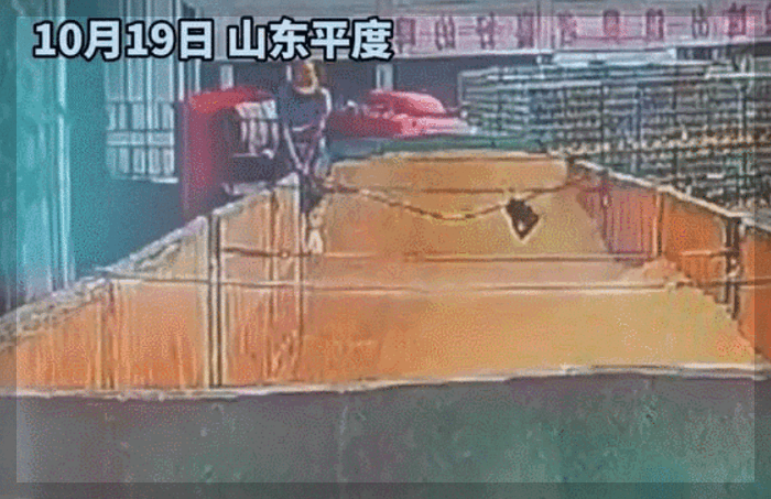 칭다오 맥주 제3공장에서 촬영된 것으로 알려진 영상 속 한 장면