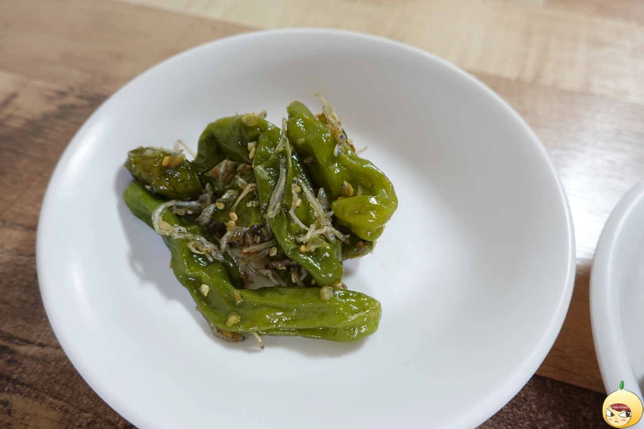 맵지 않은 꽈리고추멸치볶음