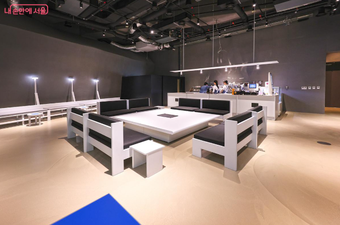 미술관 포토북 카페