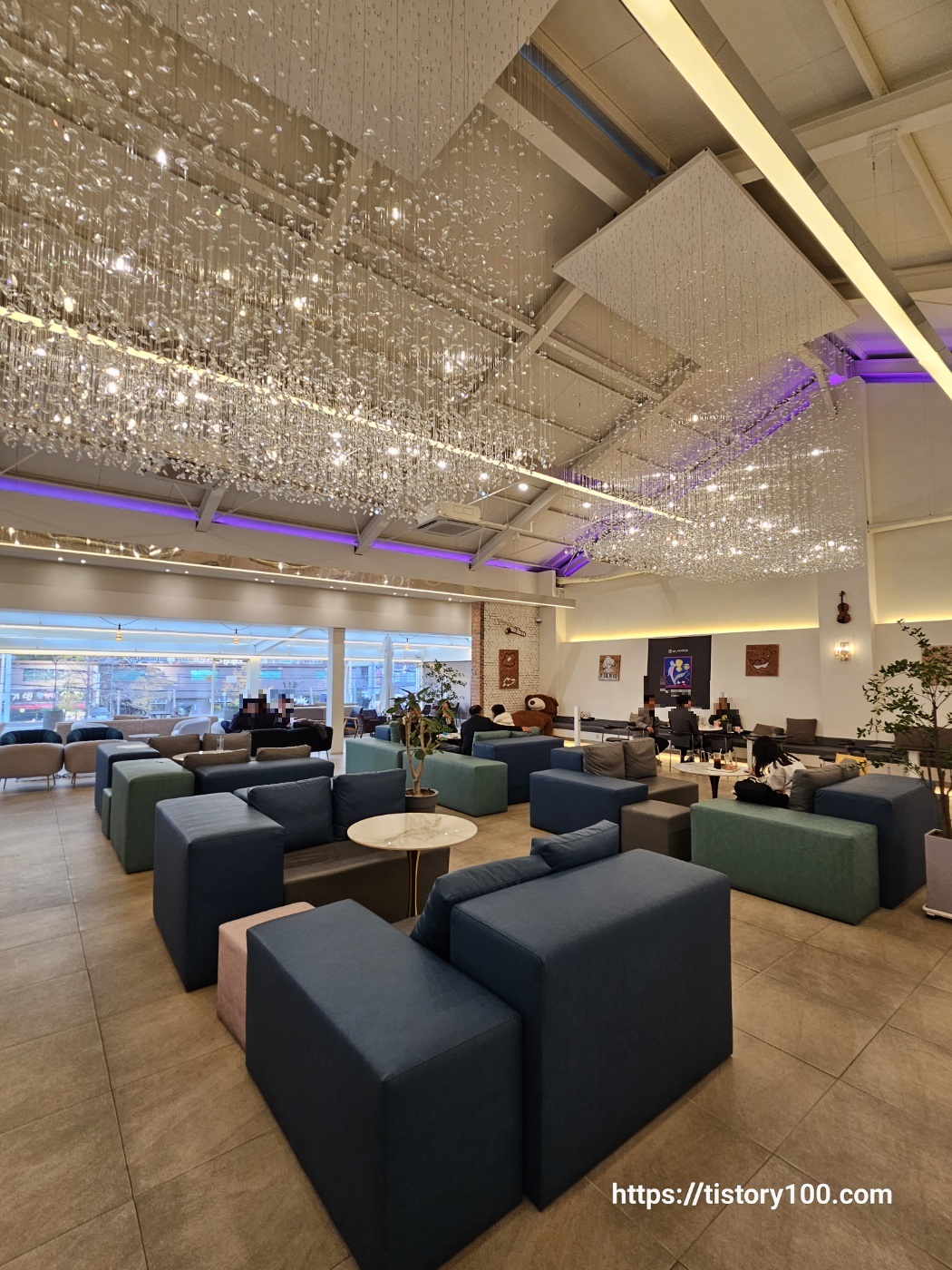 루나루이스 카페