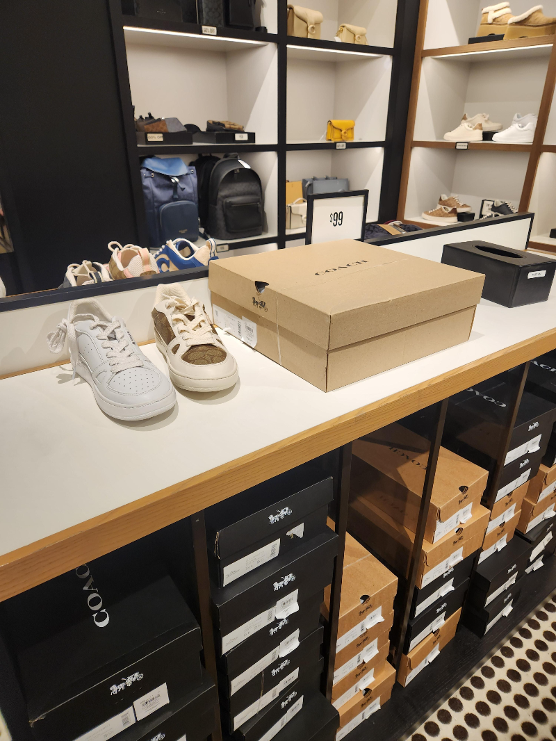 하와이 와이켈레 프리미엄 아울렛 코치 신발