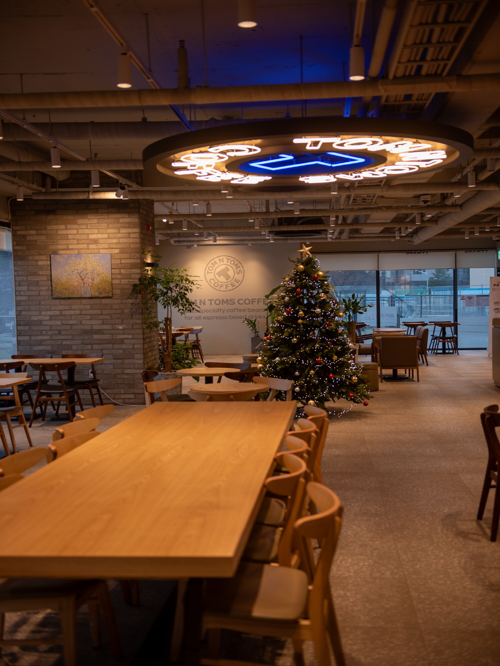 탐앤탐스이천안흥점