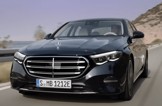 벤츠-e클래스-아방가르드-블랙색상