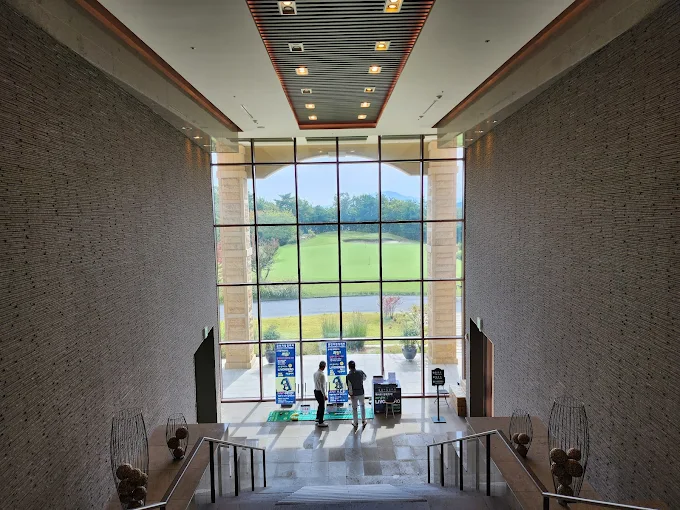 충북 충주시 '동촌 CC' 골프장 소개 및 예약방법