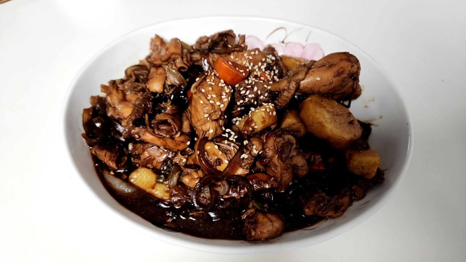 찜닭 한접시