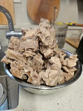 돼지등뼈 김치찜 부드럽게 황금레시피_10