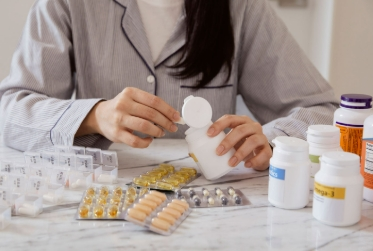 시니어 루테인 효과 5가지, 의사도 권하는 눈 영양제는?