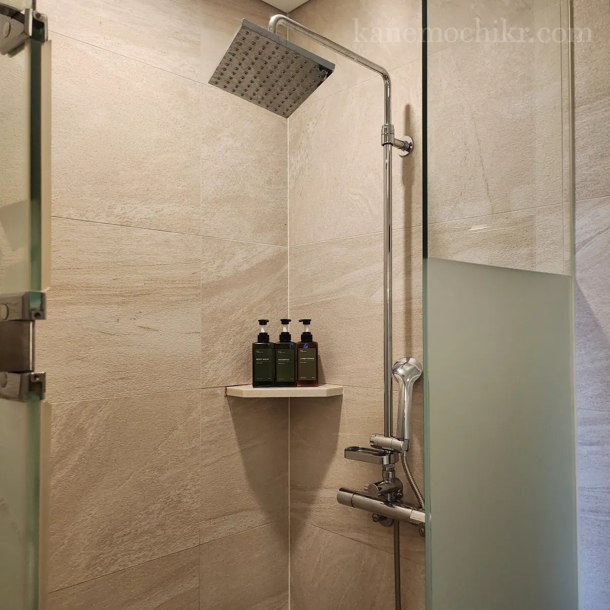 소노펠리체-빌리지-샤워실2