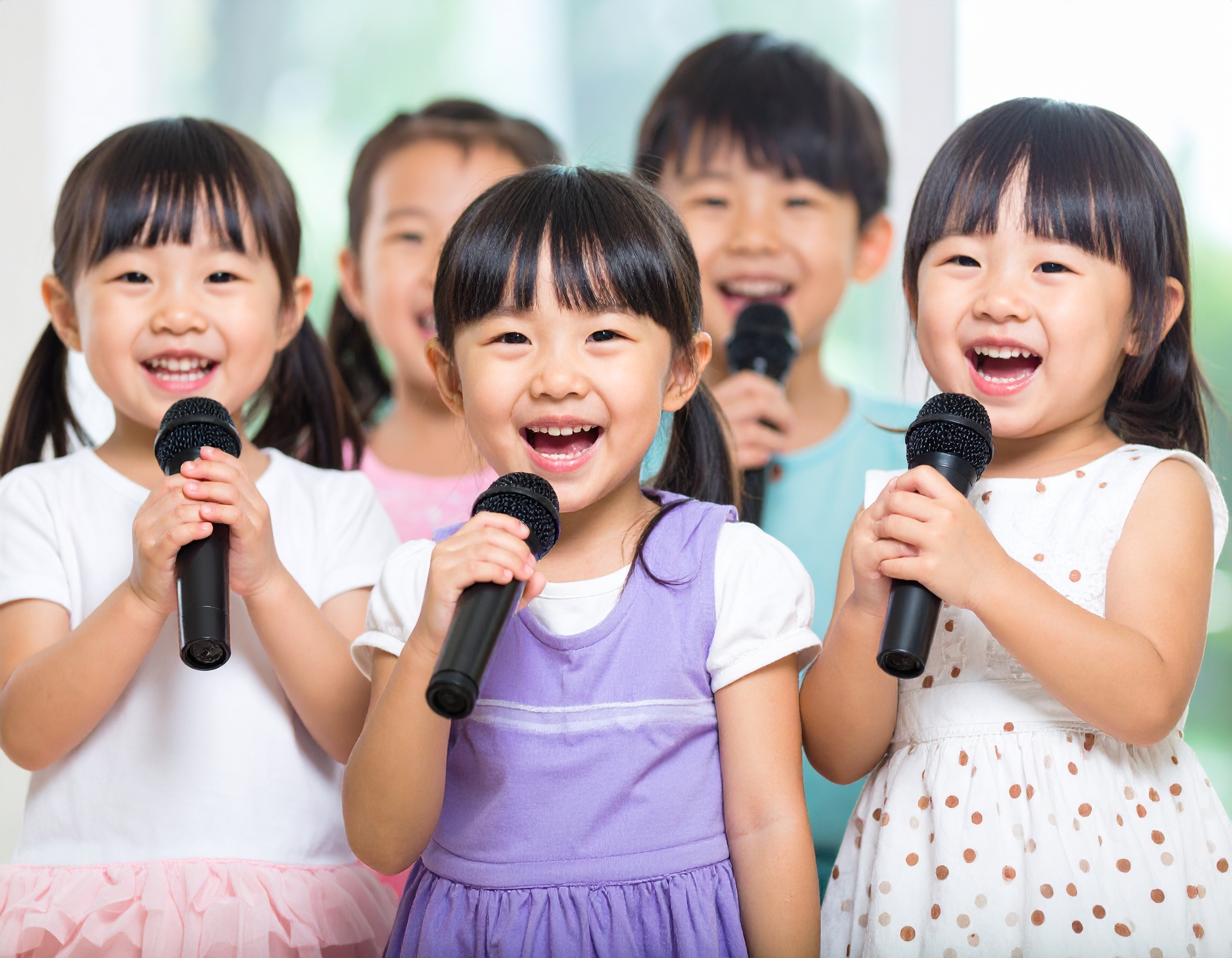 유아학비 지원&amp;#44; 노래 부르는 유아들
