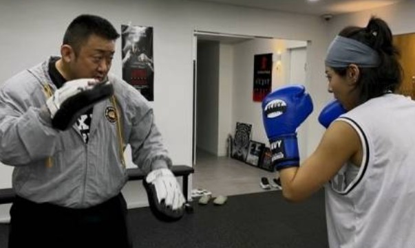 복싱 도전기, 무쇠소녀단2 재방송 다시보기 보러가기 - 마동석, 유이, 금새록, 박주현, 설인아