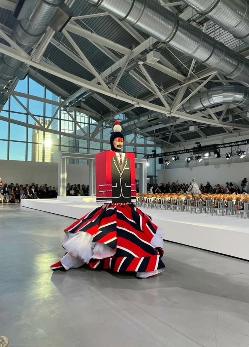 톰 브라운 남성 2022 가을 런웨이 컬렉션 패션쇼