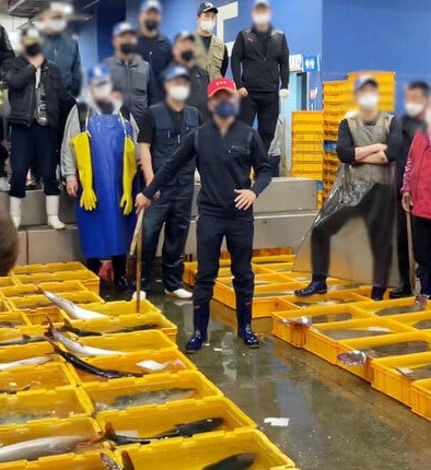 생방송투데이 오늘도 달린다 청년 사장 달려야 산다 노량진 도시어부 피쉬서핑